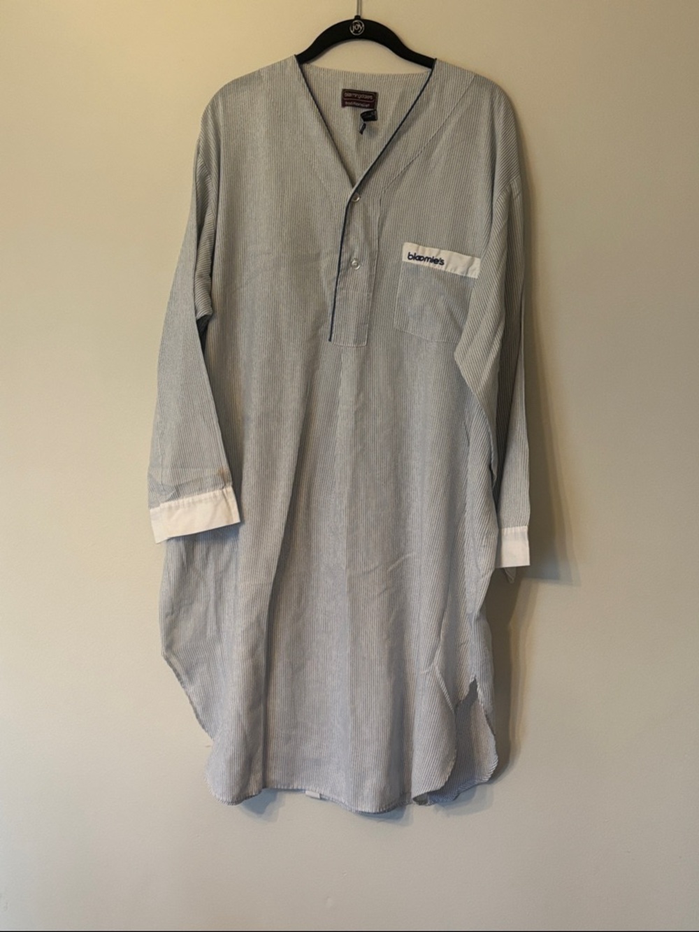 Vintage Bloomingdale’s traditional night shirt